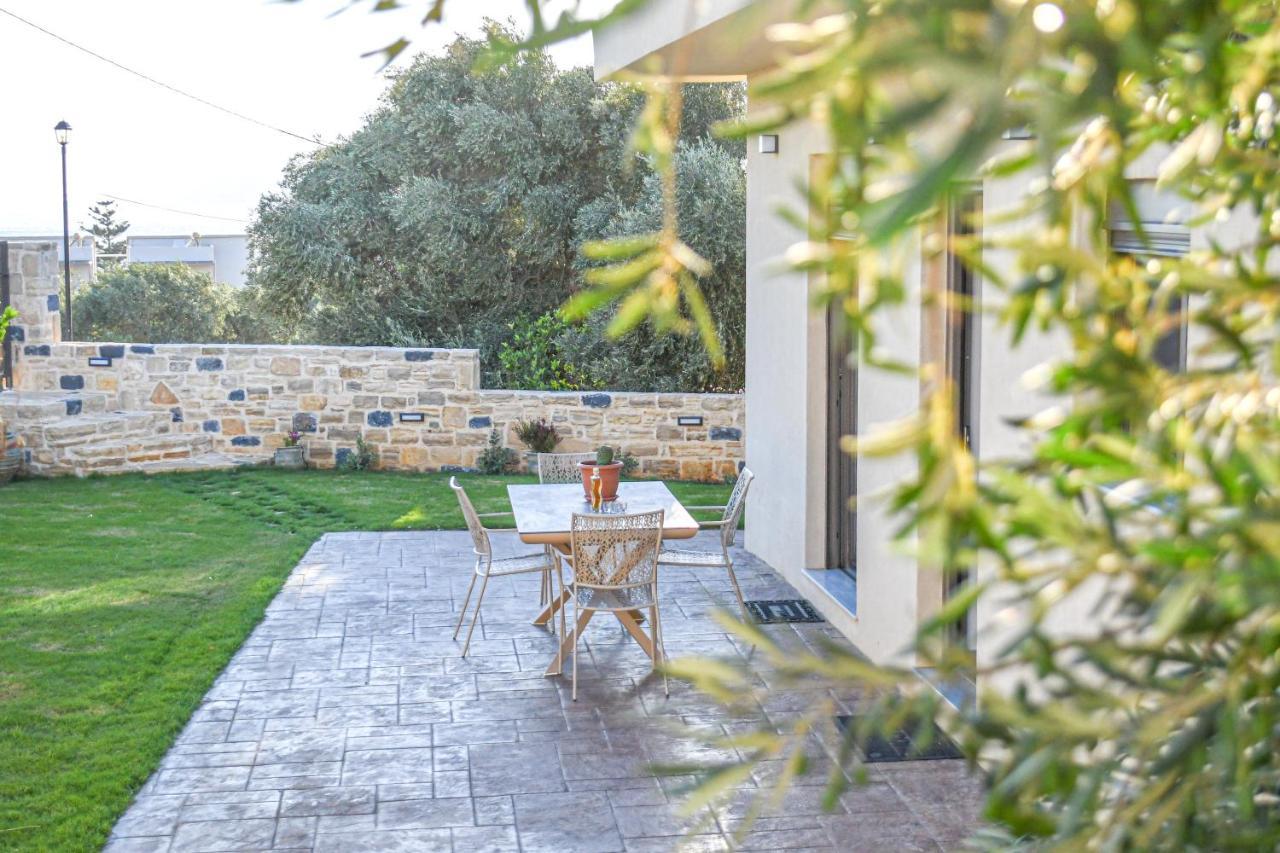 Paul'S Villa Plakias Exterior photo